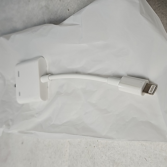 3 for$20💥- Lightning Digital AV Adapter - Picture 7 of 9